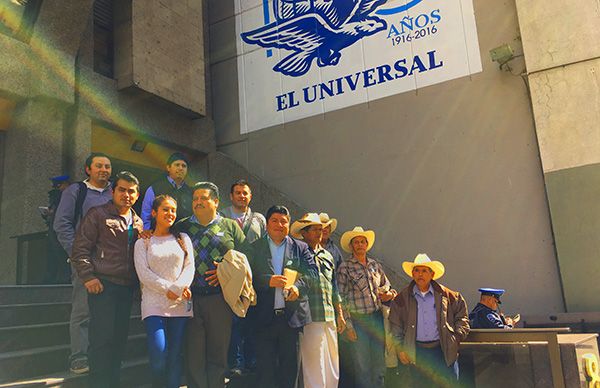 Van huitziltecos a El Universal y piden derecho de réplica