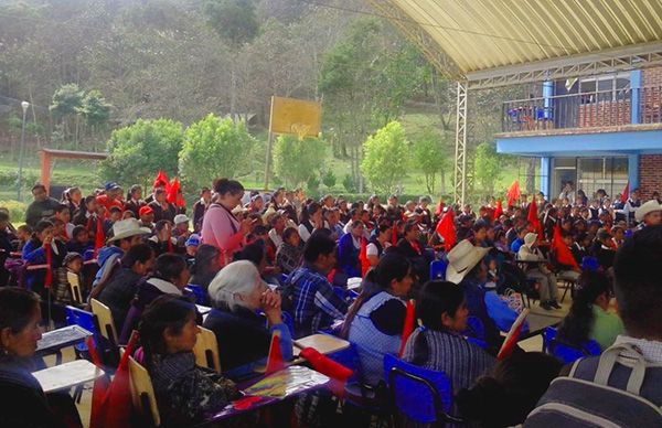 Dan banderazo de inicio de obra en Chiconcuautla