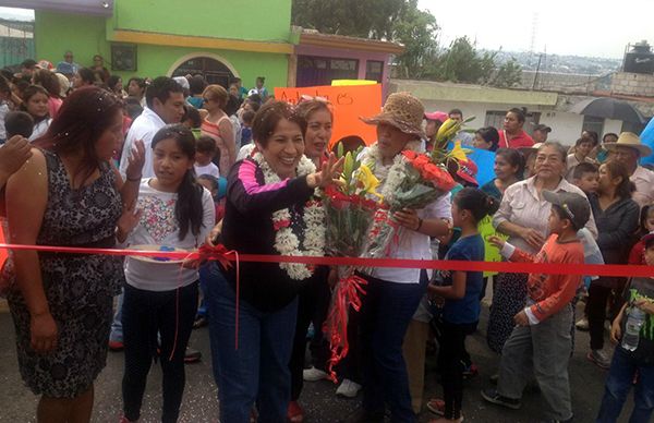 Inaugura Soraya Córdova salón de usos múltiples