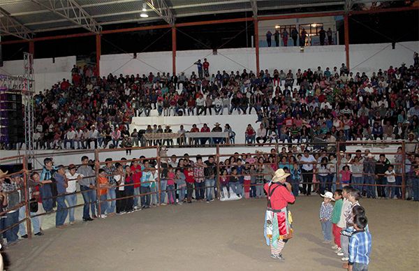 Celebran feria Totutla 2016