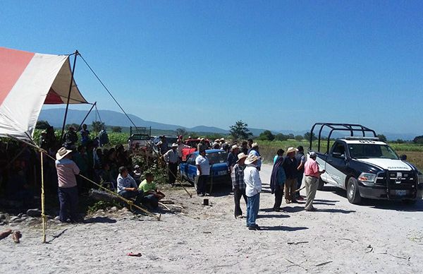 Intentan desalojo de campesinos en Puebla