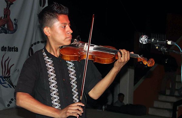  Feria de Huitzilan, un foro para los artistas  