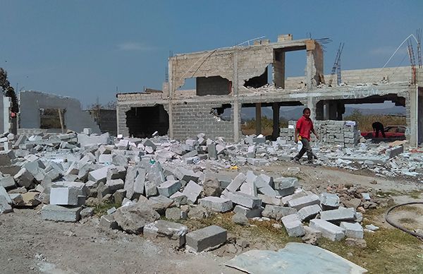 Desplegado: La Ciénega:  7 meses viviendo bajo una lona, por culpa de las autoridades de la Ciudad de México.