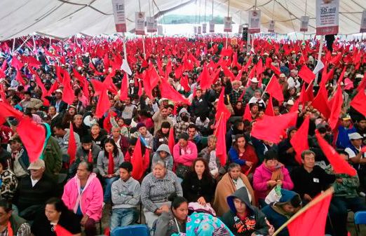 Festejan más de 35 mil antorchistas en Tehuacán