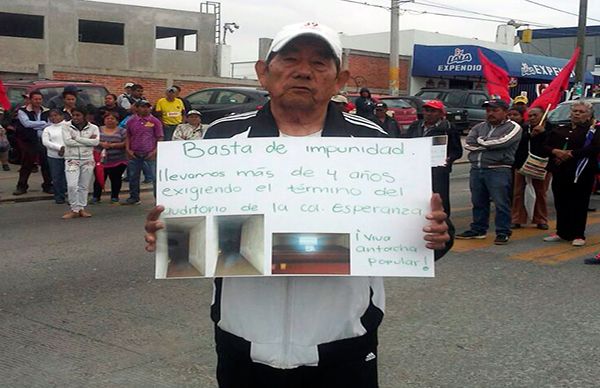 Exigen construcción de auditorio en La Esperanza