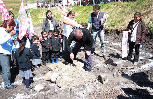 Arranca edil de Ocoyucan obras por 1.8 mdp