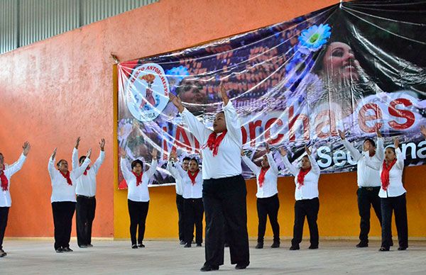 Realizan eliminatoria seccional de declamación en Puebla