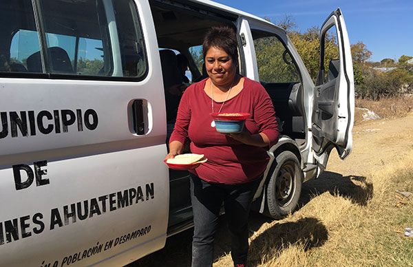 Ofrece DIF de Ahuatempan servicios a la población