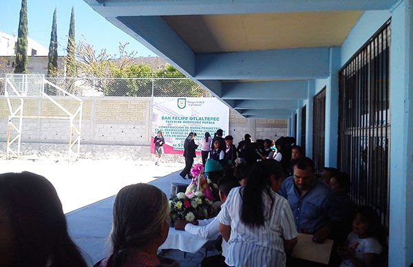  Concluye construcción de barda perimetral de bachiller