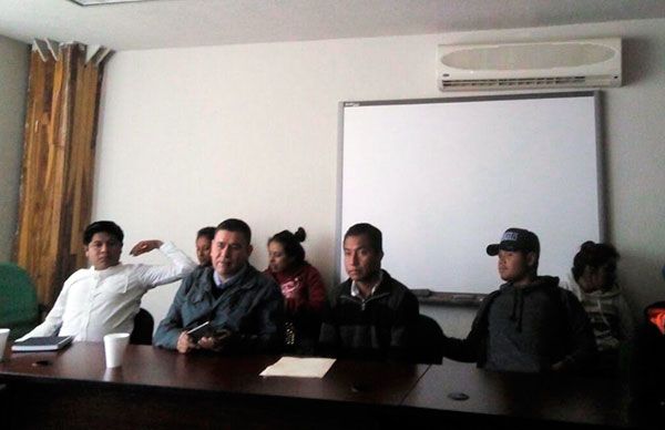 Estudiantes exigen a la Dirección General de Gobierno cumpla acuerdos 