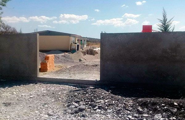 Avanzan obras gestionadas por Antorcha en Zacapala