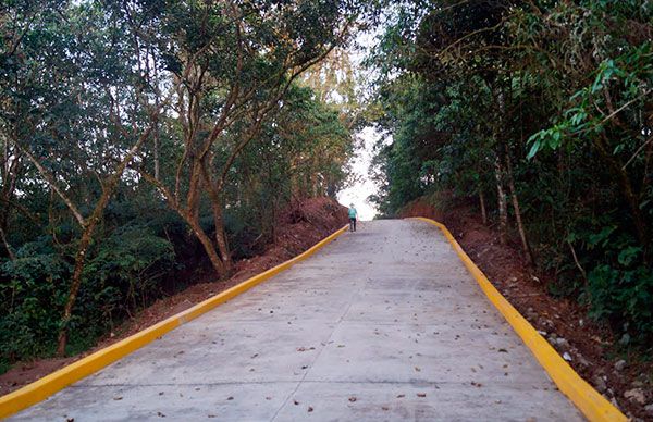 Concluyen pavimentación en Cuetzalan 