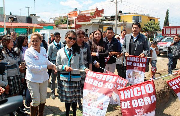  Inician barda perimetral en escuela de Huejotzingo