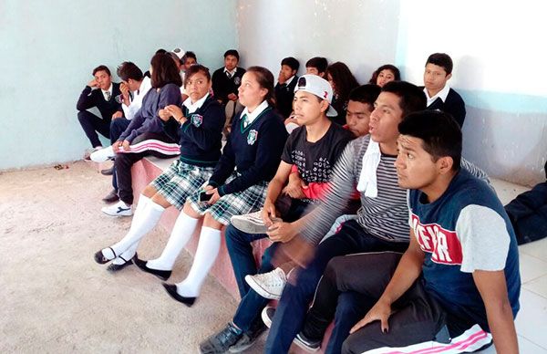 Buscamos crear jóvenes con espíritu aguerrido: FNERRR