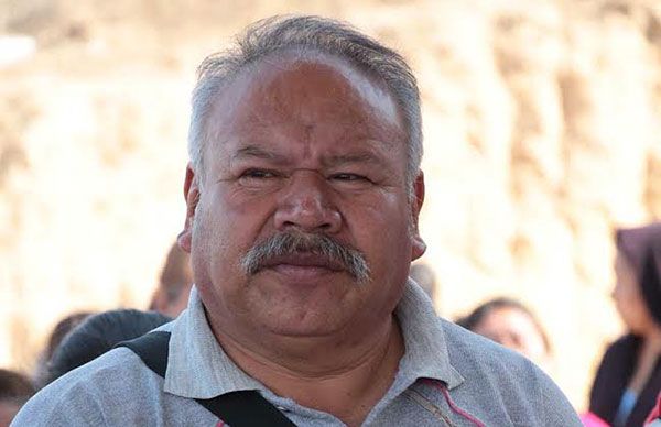  Reconoce edil de Ocoyucan talento estudiantil 