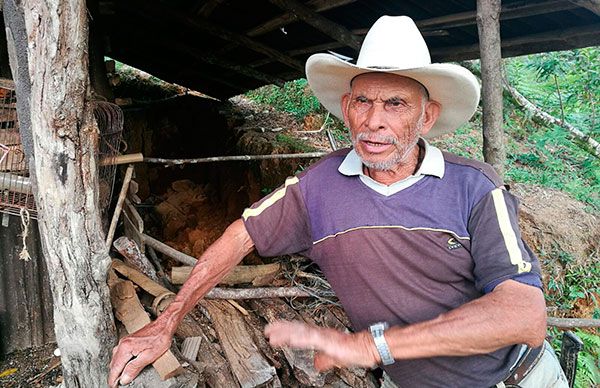  Falta de vivienda, una realidad en Cuetzalan  