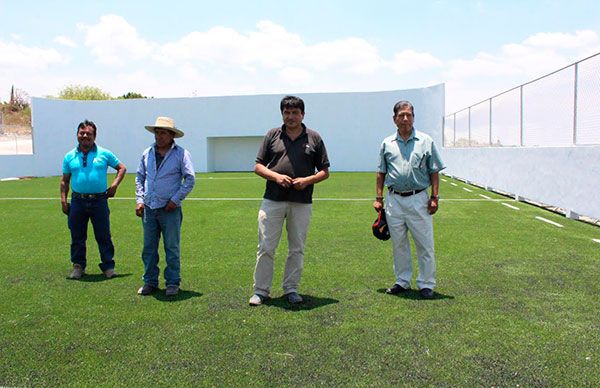  Por concluir construcción Unidad Deportiva de Huejonapan