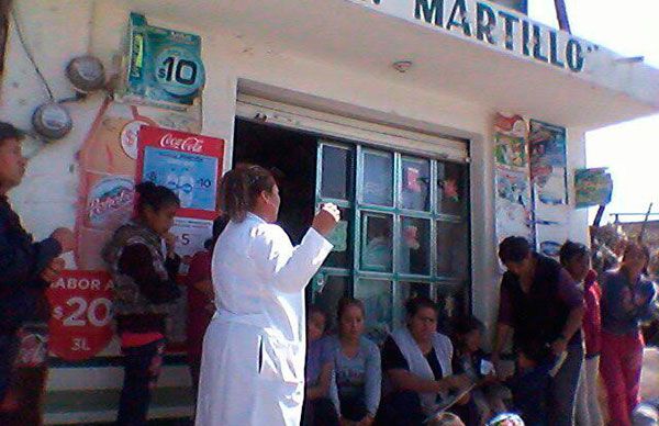  Impulsan asesorías médicas en colonia antorchista