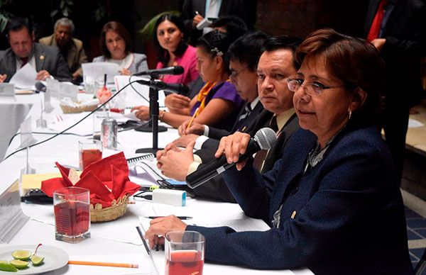Gestiona diputada antorchista 11 mdp para rehabilitación de carretera