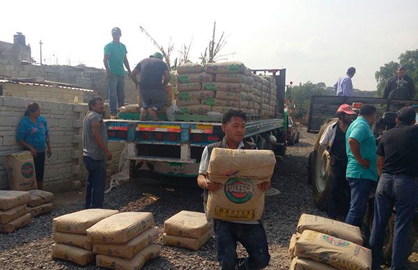 Agradecen colonos de Atlixco apoyo a la vivienda