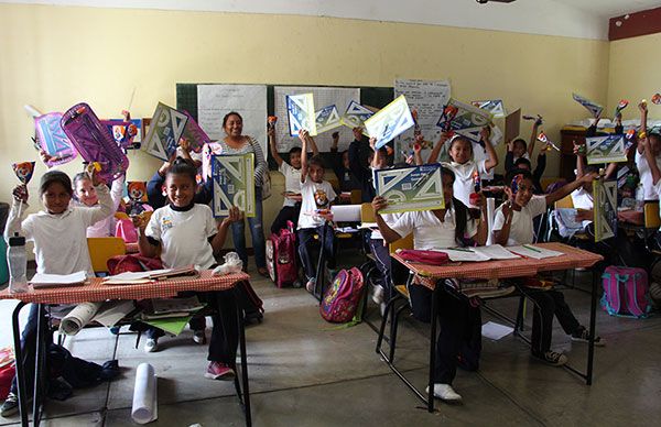 Fomentan en escuelas de Ocoyucan la equidad de género