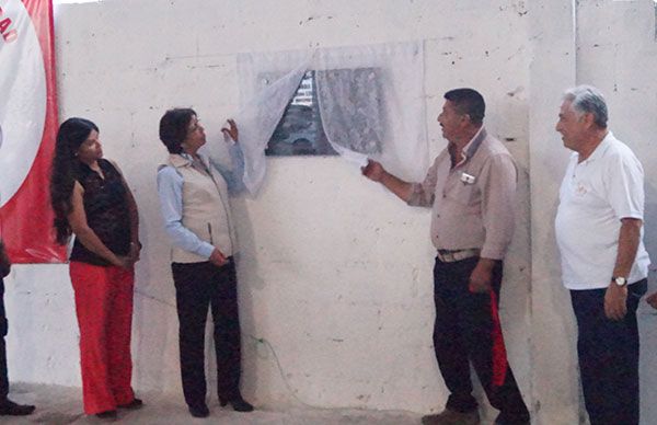 Inaugura Antorcha obra en Granjas de Oriente