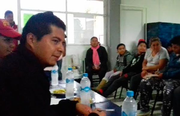   Antorchistas de Amozoc rumbo al 43 aniversario