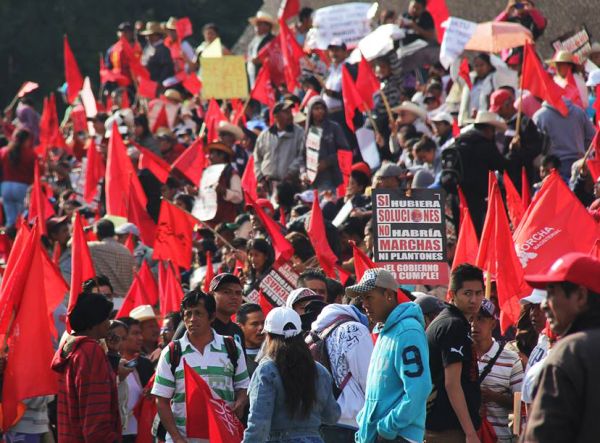 Eres hombre... sal de tus profundidades, muéstrate al sol