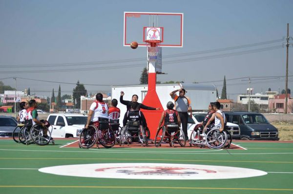 Inauguración del Centro Deportivo Humberto Vidal Mendoza en Texcoco