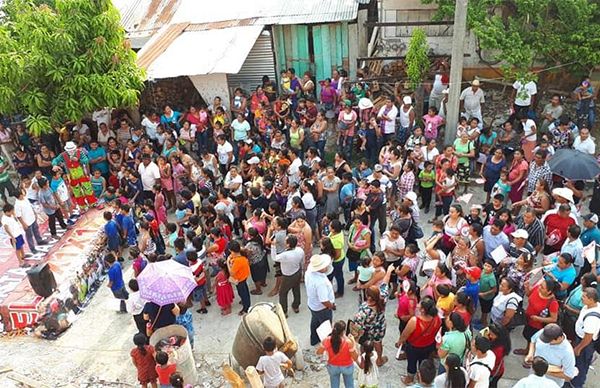 Celebran a madres antorchistas en su día