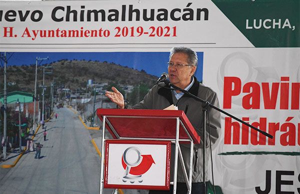 Chimalhuacán mejora vialidades de la colonia Adolfo López Mateos