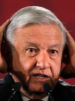 Al pueblo le hace falta pan, circo hay mucho 