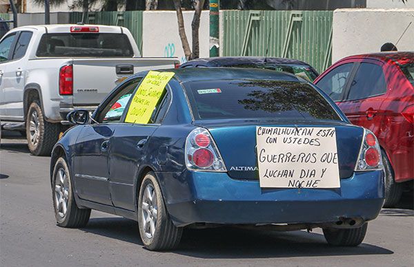 Con Caravana Solidaria reconocemos labor y esfuerzo del personal de salud