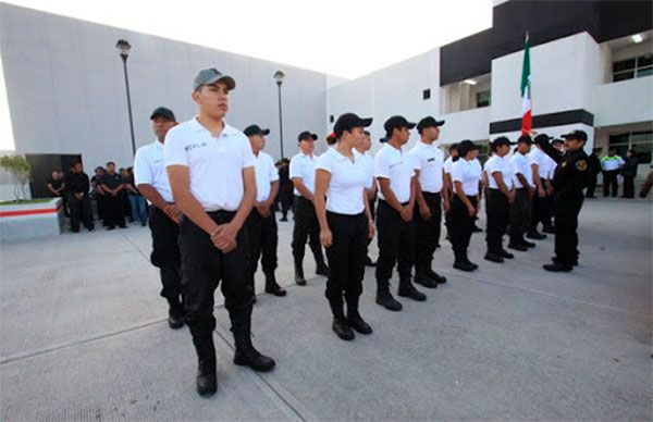 Continúa capacitación de cadetes para policías de Chimalhuacán