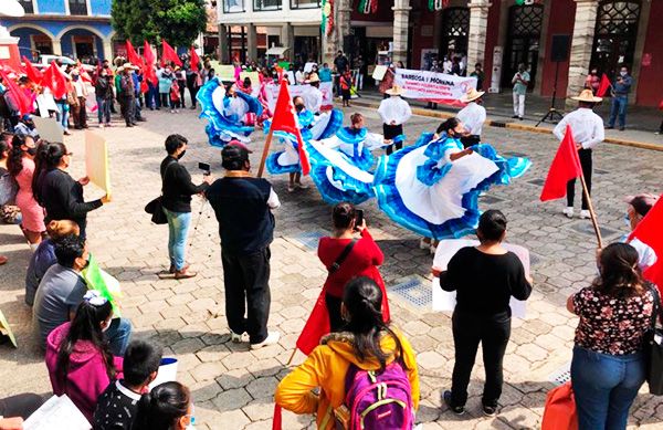 Exigen alto a la represión barbosista en Huauchinango