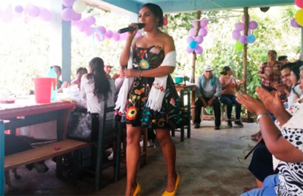 Antorcha enseña arte al pueblo Mexicano