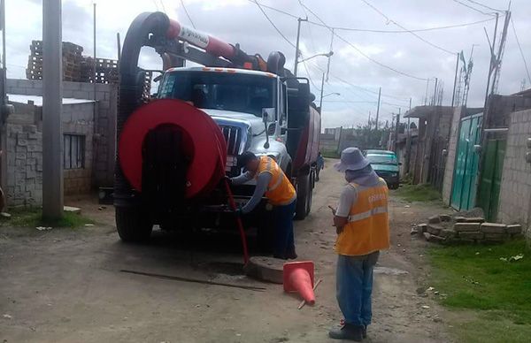 Denuncian falta de drenaje en Xonacatepec