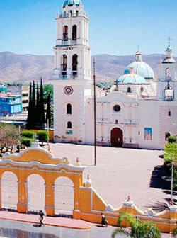 Acatlán muestra el camino del progreso: unión fraternidad y lucha