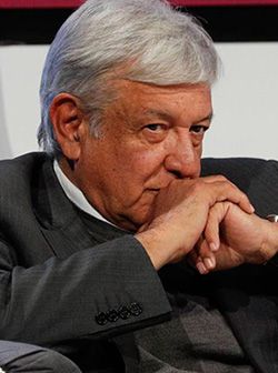 A cortar cabezas¦ ¡a su casa!