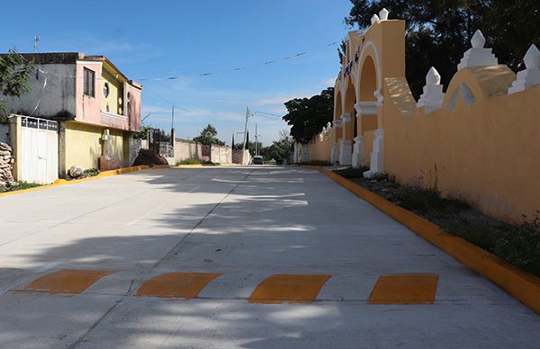 Alondra Méndez inauguró obra de pavimentación en Huejonapan