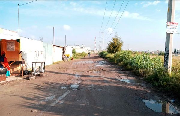 Niega la morenista, Rivera Vivanco, atención a colonias populares