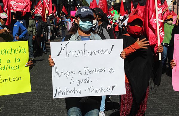 Nos defenderemos, advierten antorchistas a Barbosa