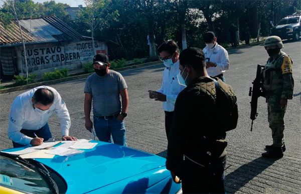 Invitan a taxistas a organizarse para regularizar su situación