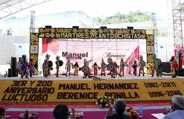 Manuel y Berenice trabajaron por el engrandecimiento de Antorcha