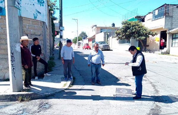 Piden vecinos atender carencia de agua y drenaje