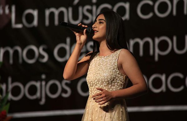 Antorcha y la música