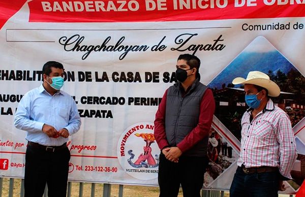 Inaugura Huitzilan cercado escolar en Zapata