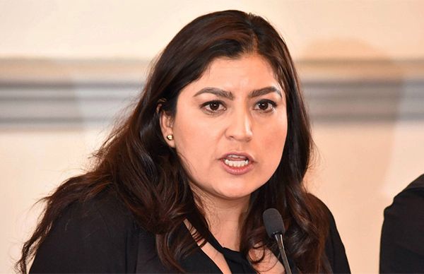 Alcaldesa morenista de Puebla niega atención a poblanos pobres