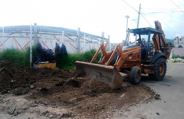 Lleva Antorcha agua potable a colonias populares