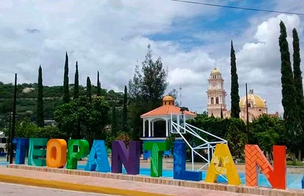 Antorchistas de la mixteca, firmes en la defensa de sus dirigentes